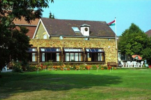 Strawberry Hill Golf Club