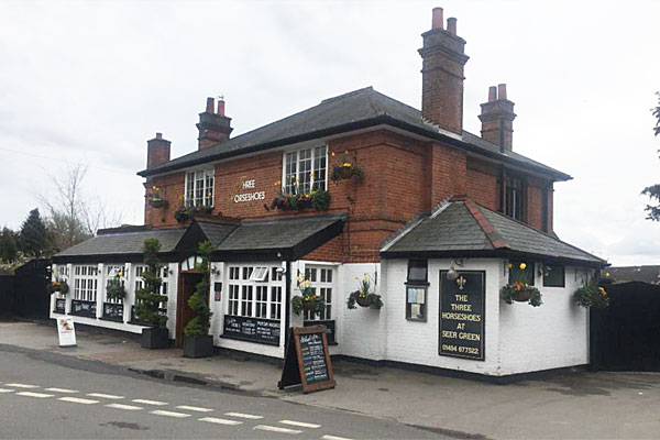 The Three Horseshoes